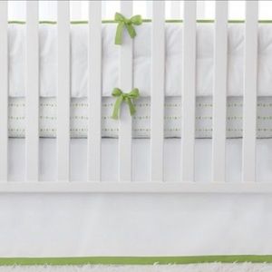 NWT Serena & Lily Crib Bumper and Skirt